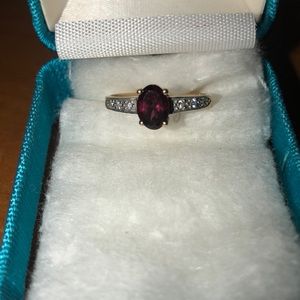 Gold garnet diamond ring